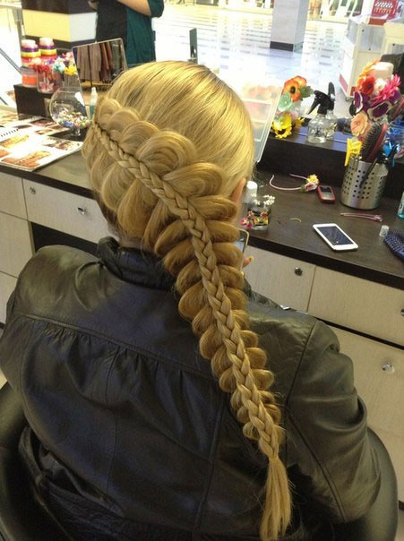 "Art Plaits" - " " (  ,   )