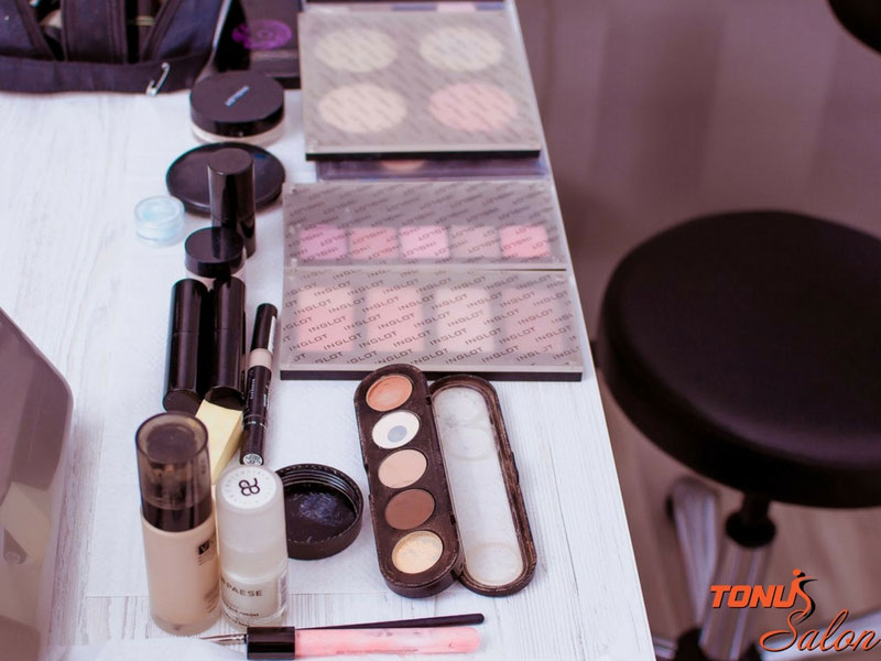 "Tonus Salon" - " " (,  , , )