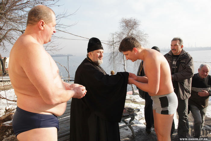 Крещение на Правом берегу в Запорожье