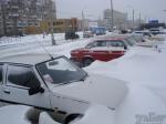 Машин по самый копот завалило снегом (Запорожье)
