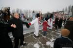 Заопрожский мэр Карташов в хороводе Заопрожский мэр Карташов в хороводе