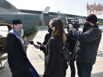 В Запорожье священники на вертолете над городом читали молитвы от коронавируса