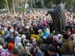 Скопление людей у Свято-Покровского собора в Запорожье