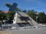 Реконструкция памятника самолету в Запорожье